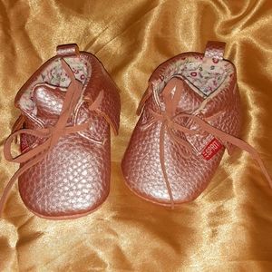 Esprit pink moccasins